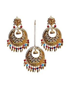 gold-plated stone-studded beaded bridal mangtika with earrings