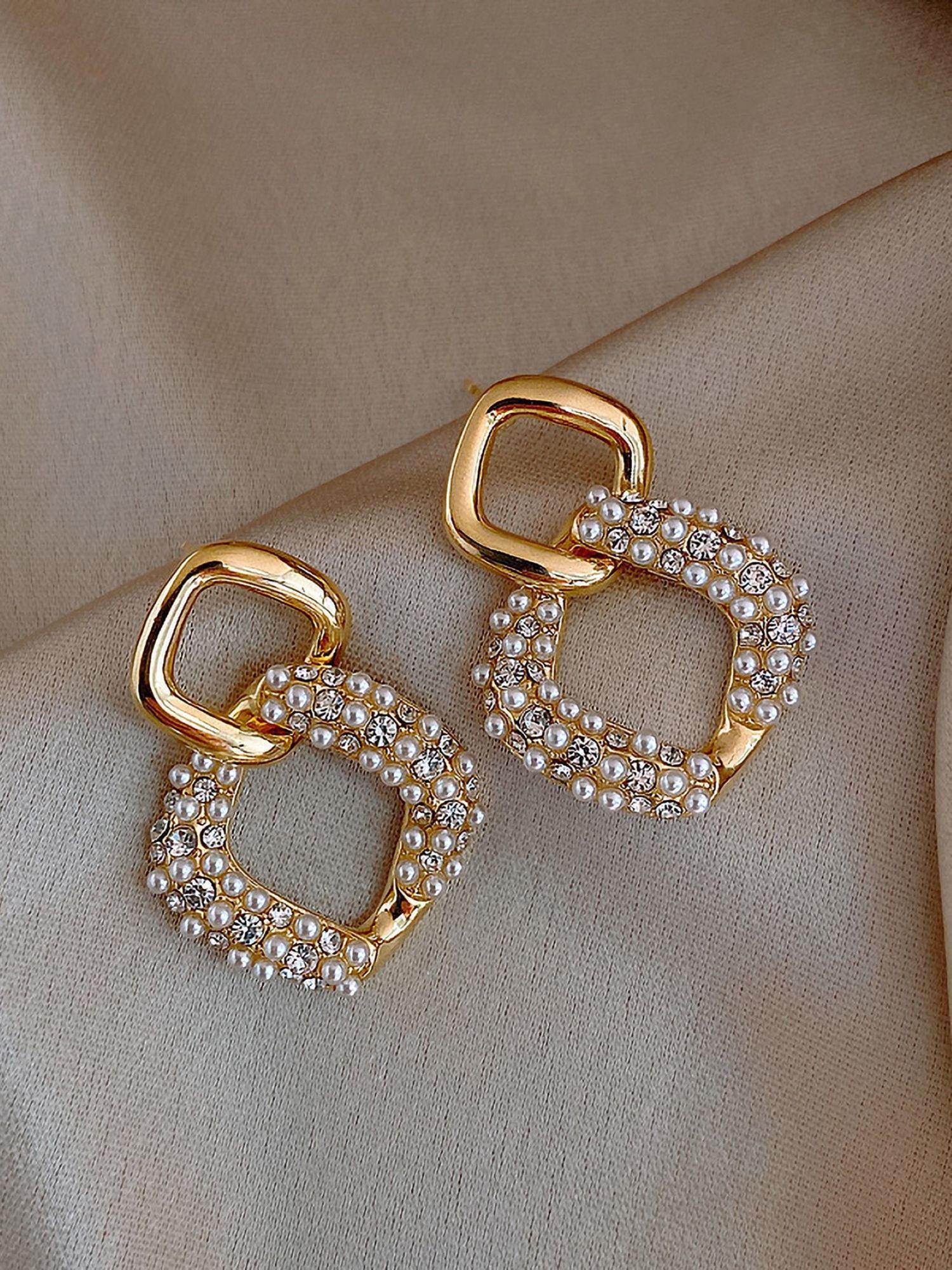 gold tone crystal and pearls link fashion drop earrings