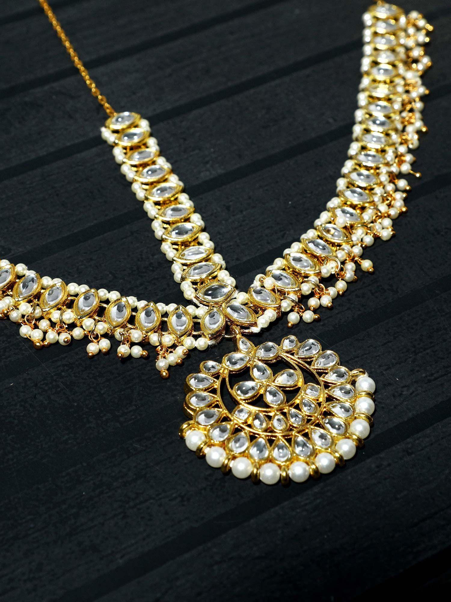 gold-tone pearl beads and kundan studded tassel mathapatti