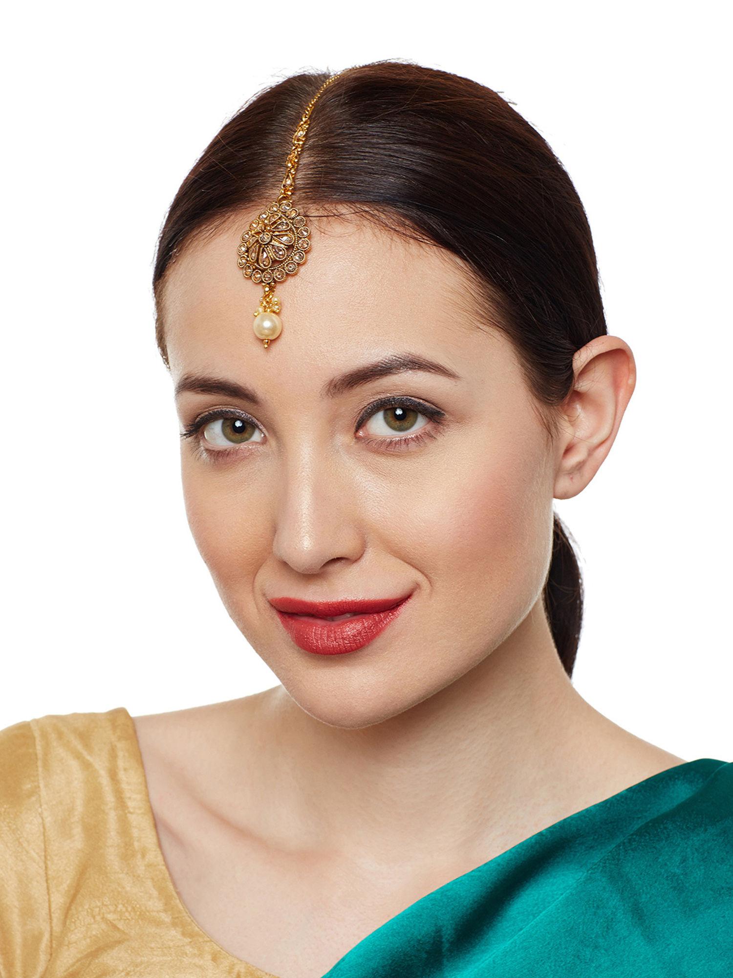 gold-toned embellished mang tikka