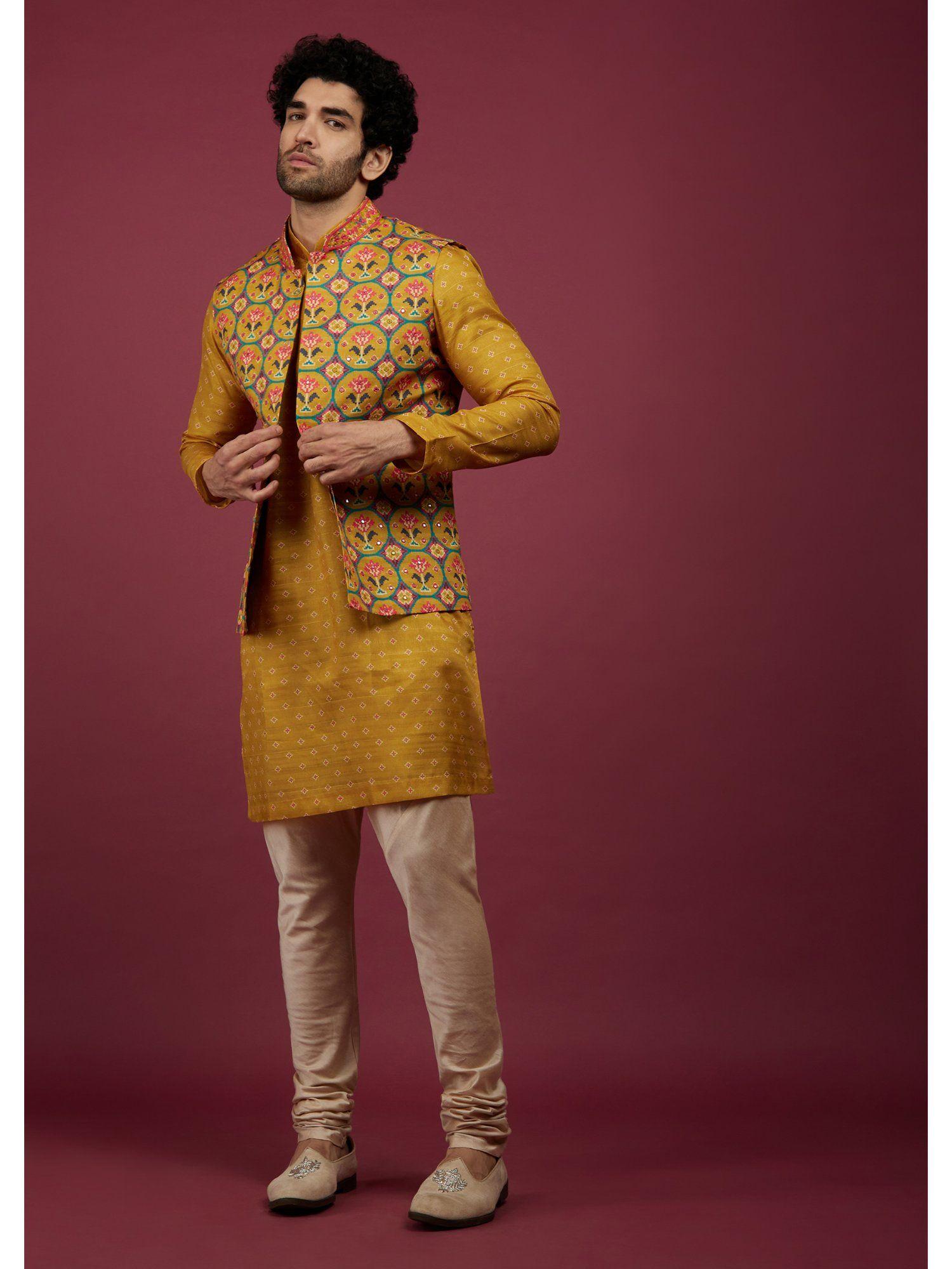 golden yellow silk patola printed bandi with kurta (set of 3)