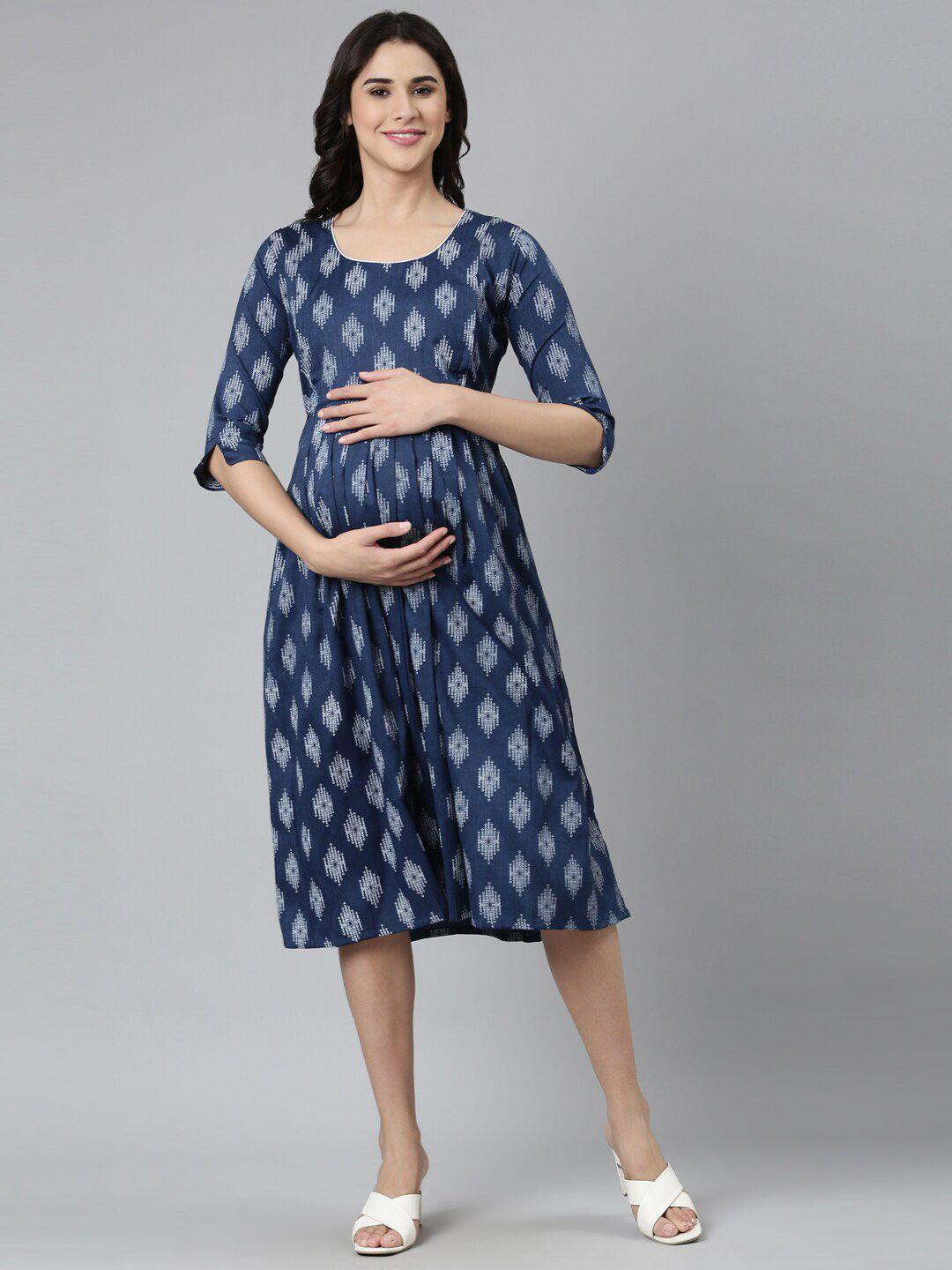 goldstroms conversational printed pleated fit & flare maternity dress