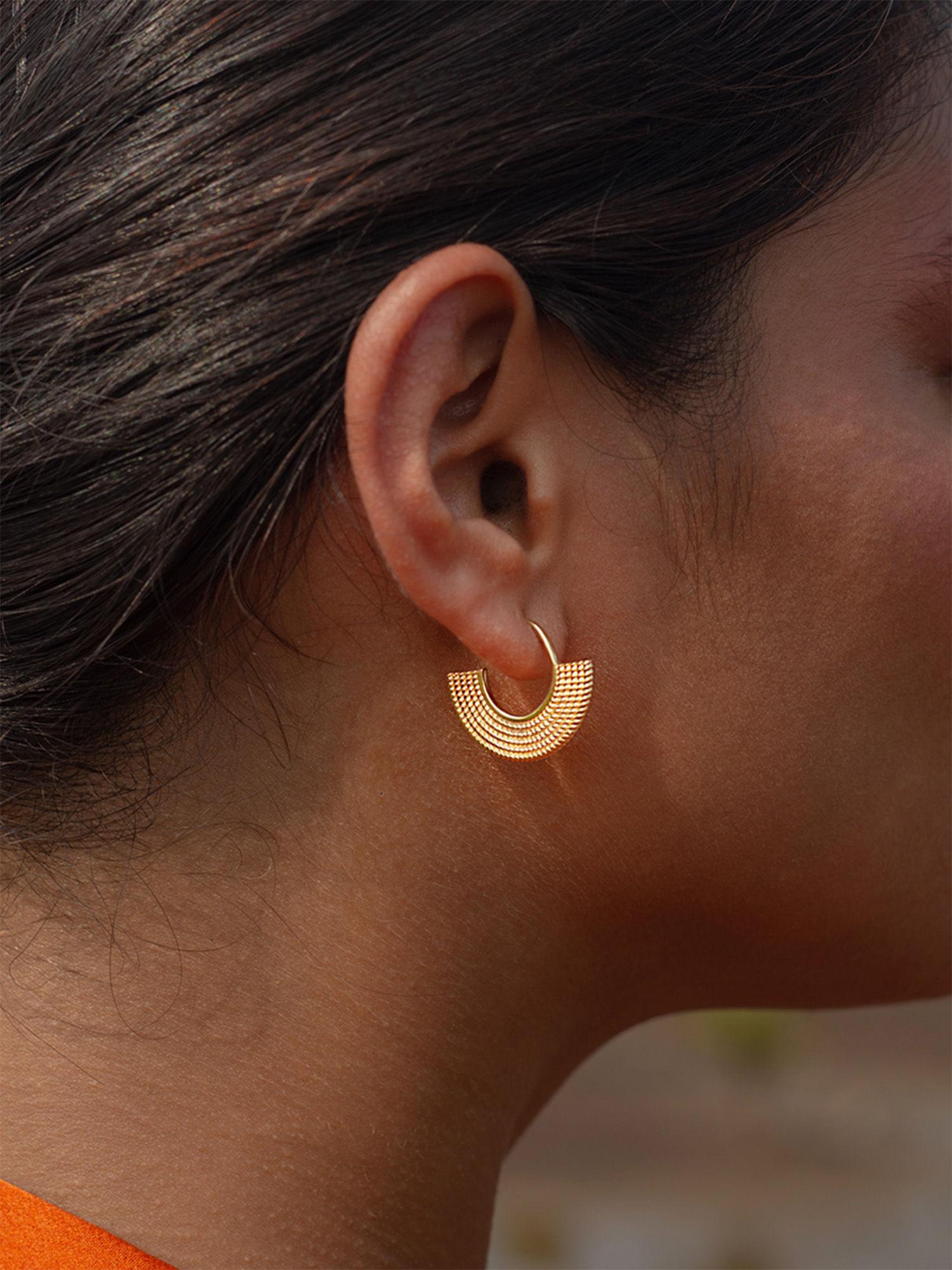 good vibes earrings in gold plated 925 silver