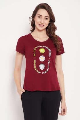 graphic-&-text-print-top-in-maroon---cotton---maroon