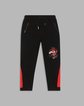 graphic jogger with drawstrings