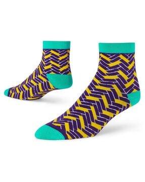 graphic pattern ankle-length socks