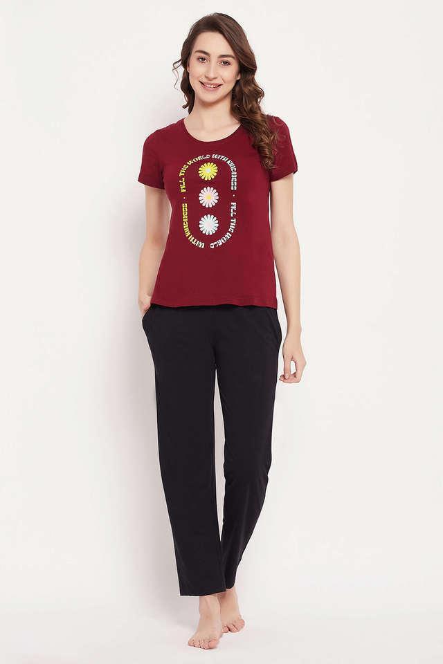 graphic _ text print top in maroon - cotton