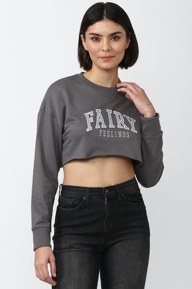 graphic boxy crop tops