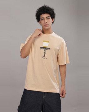 graphic oversized fit crew- neck t-shirt