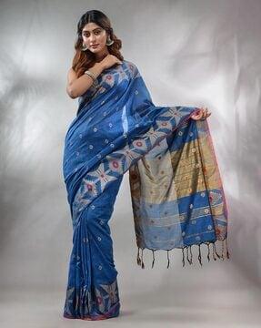 graphic pattern saree with contrast border