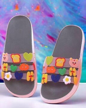 graphic pattern slip-on slides