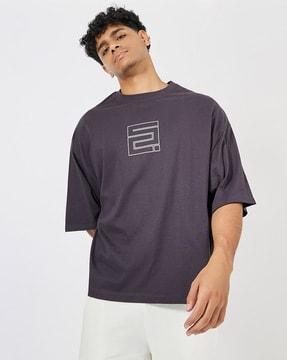 graphic print boxy fit crew-neck t-shirt