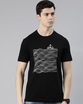 graphic print crew-neck t-shirt