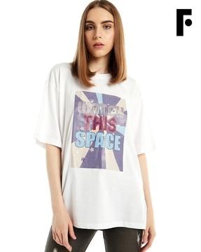 graphic print crew-neck t-shirt