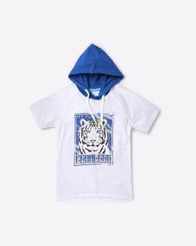 graphic print hooded t-shirt