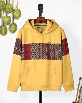 graphic print hooded t-shirt