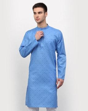 graphic print long kurta with patch pocket