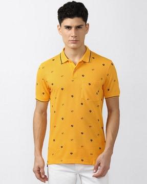 graphic print polo t-shirt with patch pocket