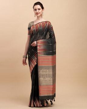 graphic print printed saree with blouse piece