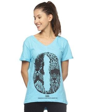 graphic print relaxed fit v-neck t-shirt