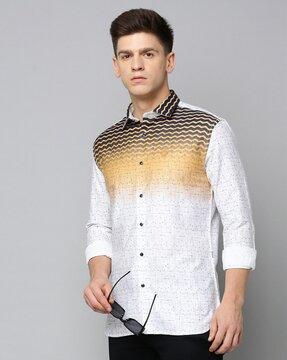 graphic print shirt with spread collar