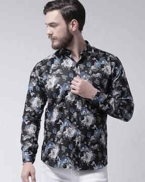 graphic print slim fit shirt with patch pocket