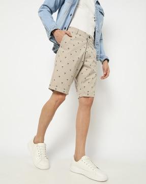 graphic print slim fit shorts