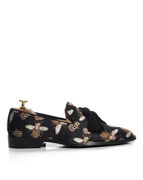 graphic print slip-on loafers