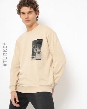 graphic print sweatshirt with raglan sleeves