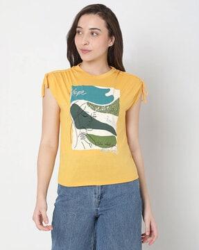 graphic print t-shirt with cap sleeves