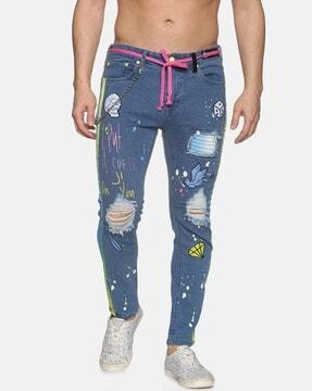 graphic print tapered jeans