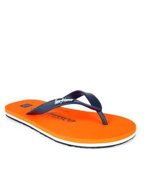 graphic print thong-strap flip-flops