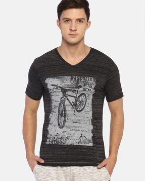 graphic regular fit v-neck t-shirt