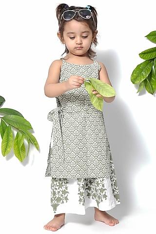 green & white cotton printed kurta set for girls