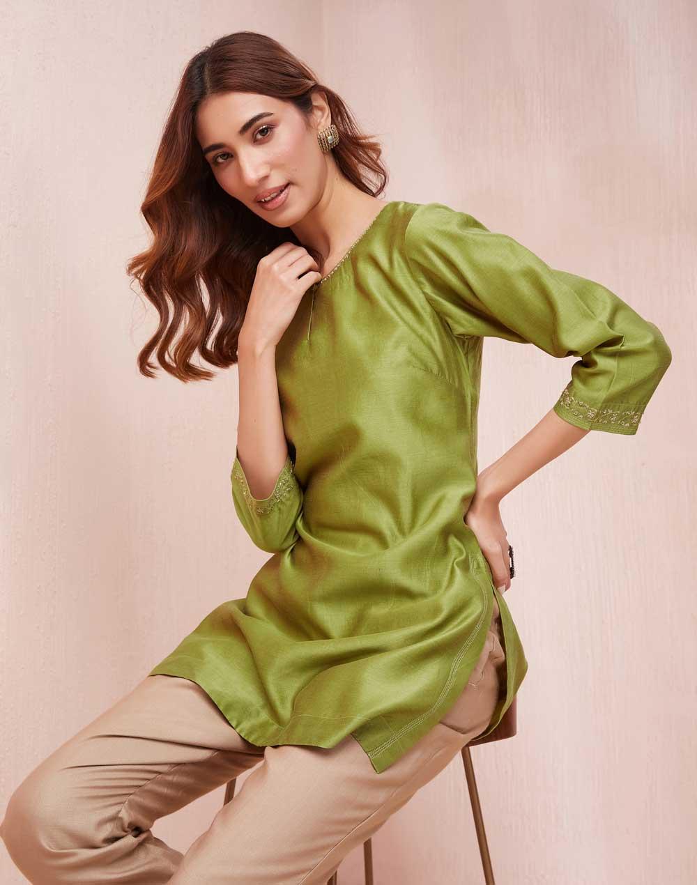green cotton silk embroidered slim fit short kurta
