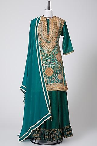 green embroidered kurta set