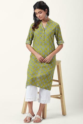 green print casual mandarin 3/4th sleeves calf-length women regular fit kurta