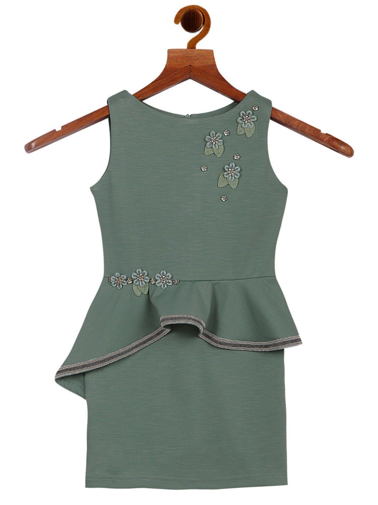 green sleeveless flower embellished dress