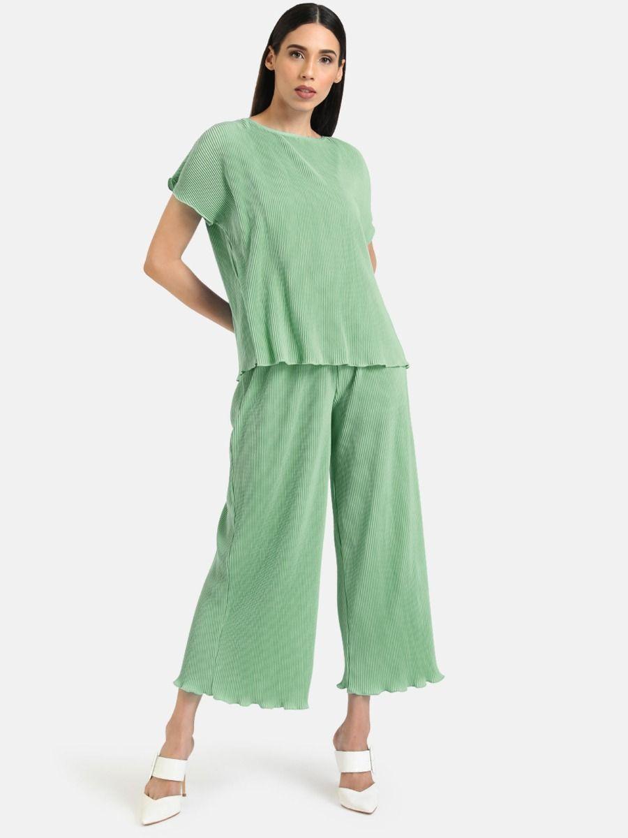 green solid casual top and shorts lounge set (set of 2)