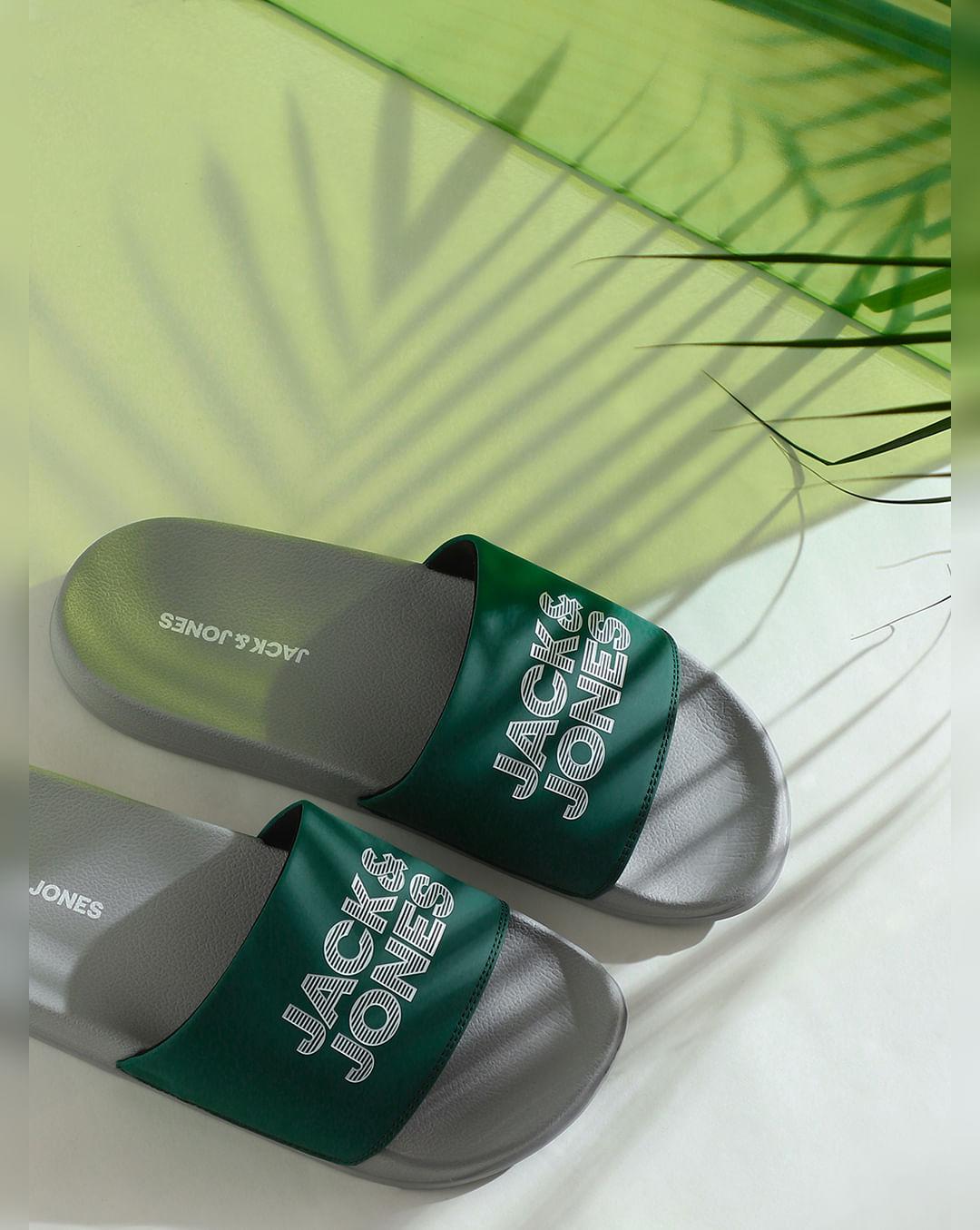 green & grey logo print sliders