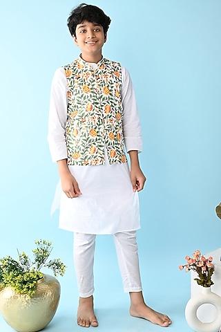 green & white printed bundi jacket with kurta set for boys