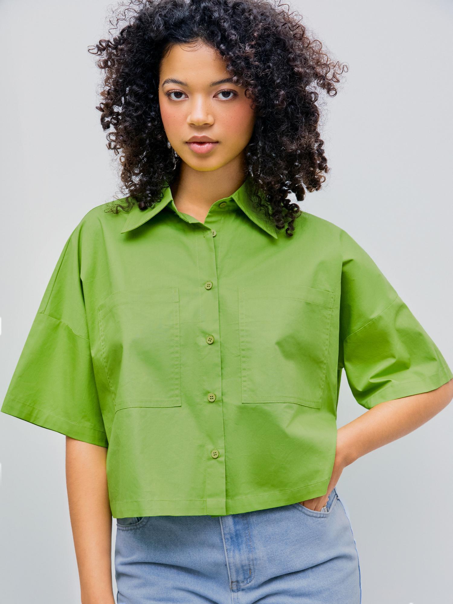 green collar solid pocket short sleeve crop shirt