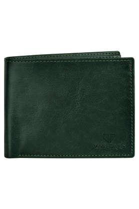 green color nature friendly vegan leather bi-fold men wallet - green