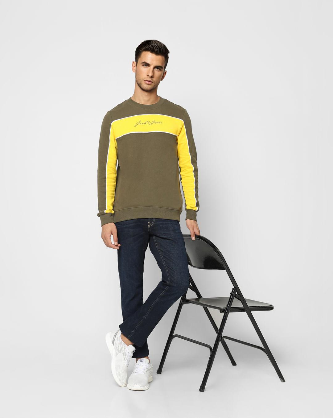 green colourblocked sweatshirt