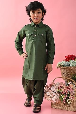 green cotton blend pathani kurta set for boys