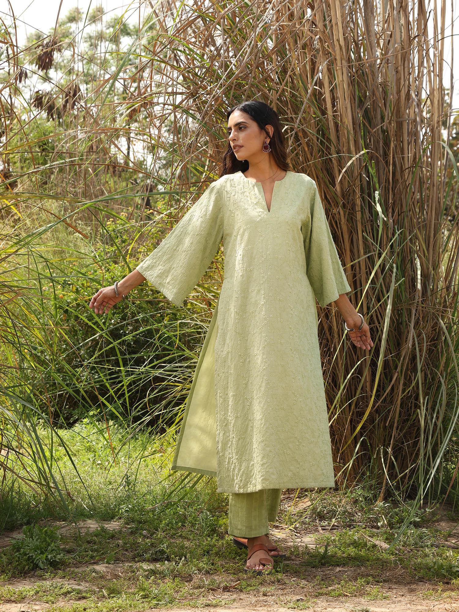 green cotton embroidered kurta with pant (set of 2)