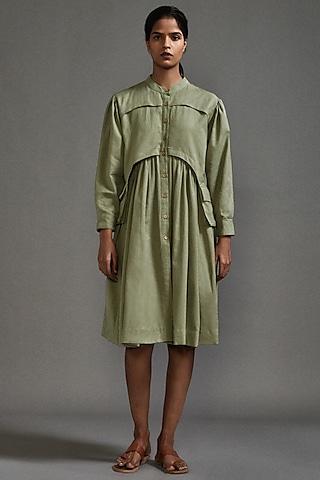 green cotton knee-length safari dress