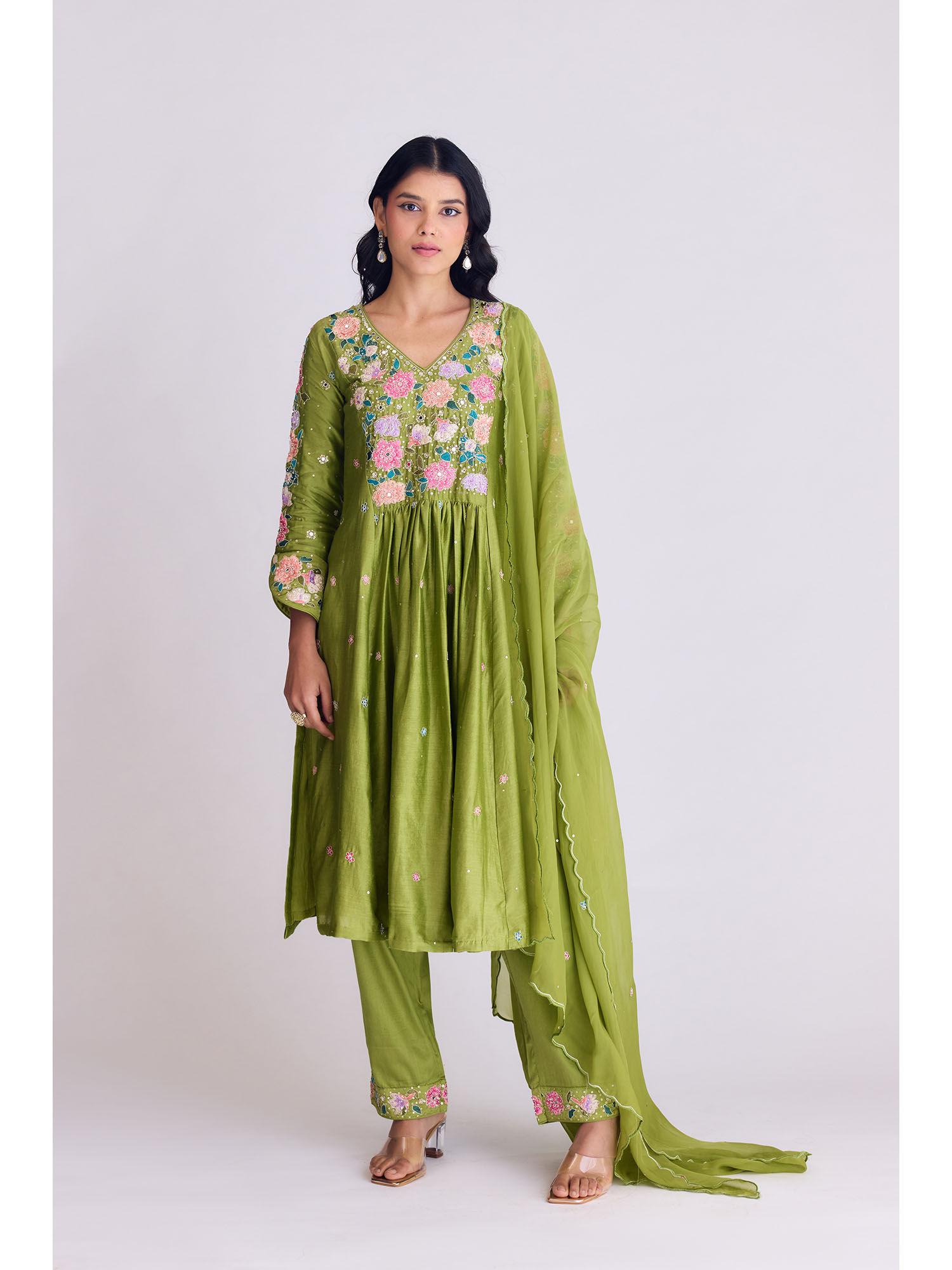 green embroidered kurta with pant and dupatta (set of 3)