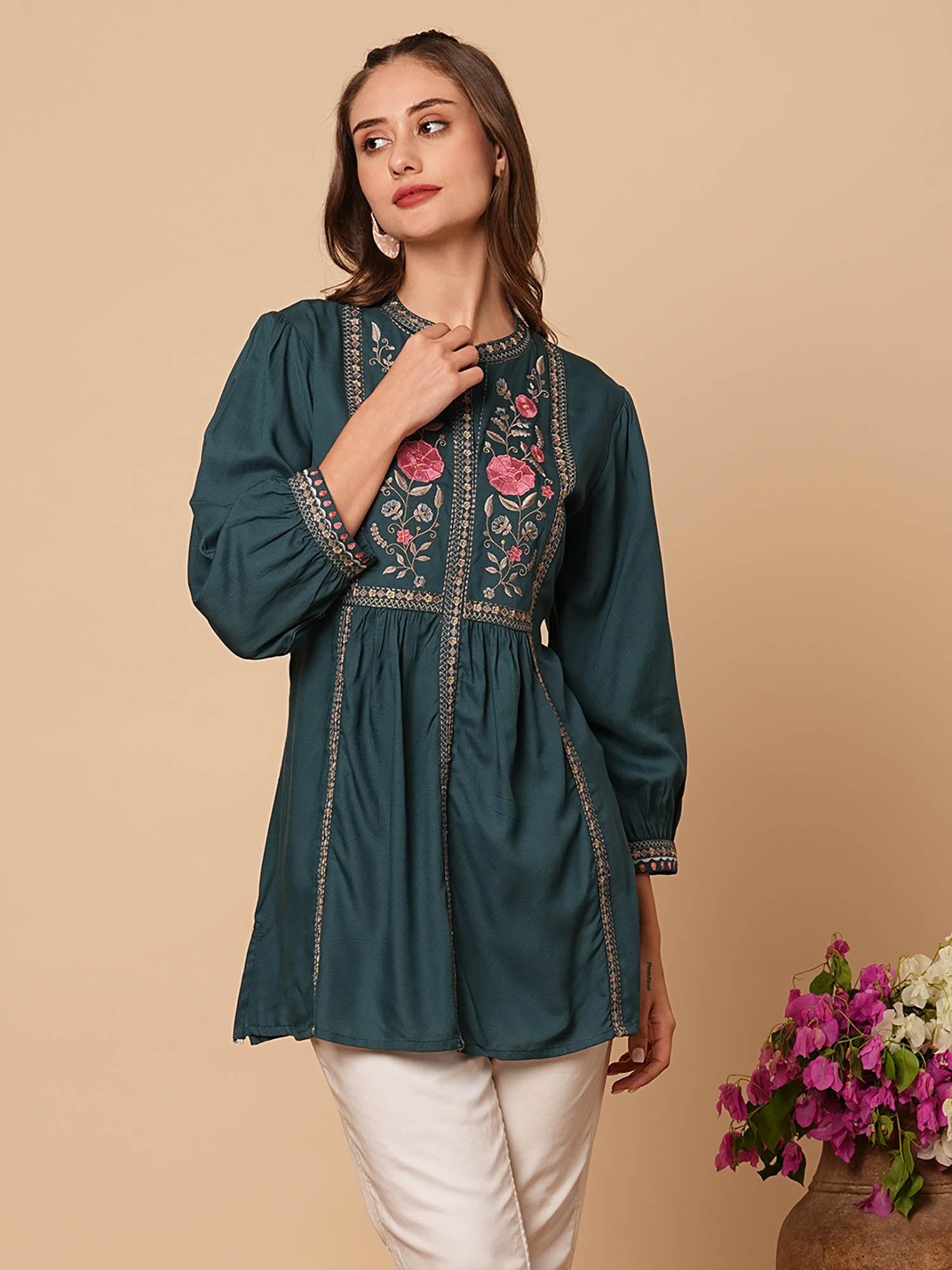 green floral embroidered a-line pleated short kurti