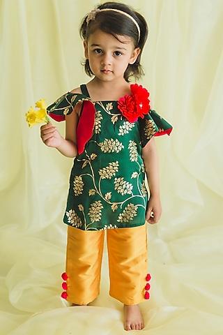 green floral kurta set for girls